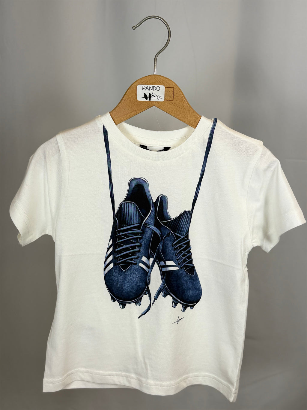 ⚽👕 T-shirt Bambino Bianca con Stampa Scarpe da Calcio