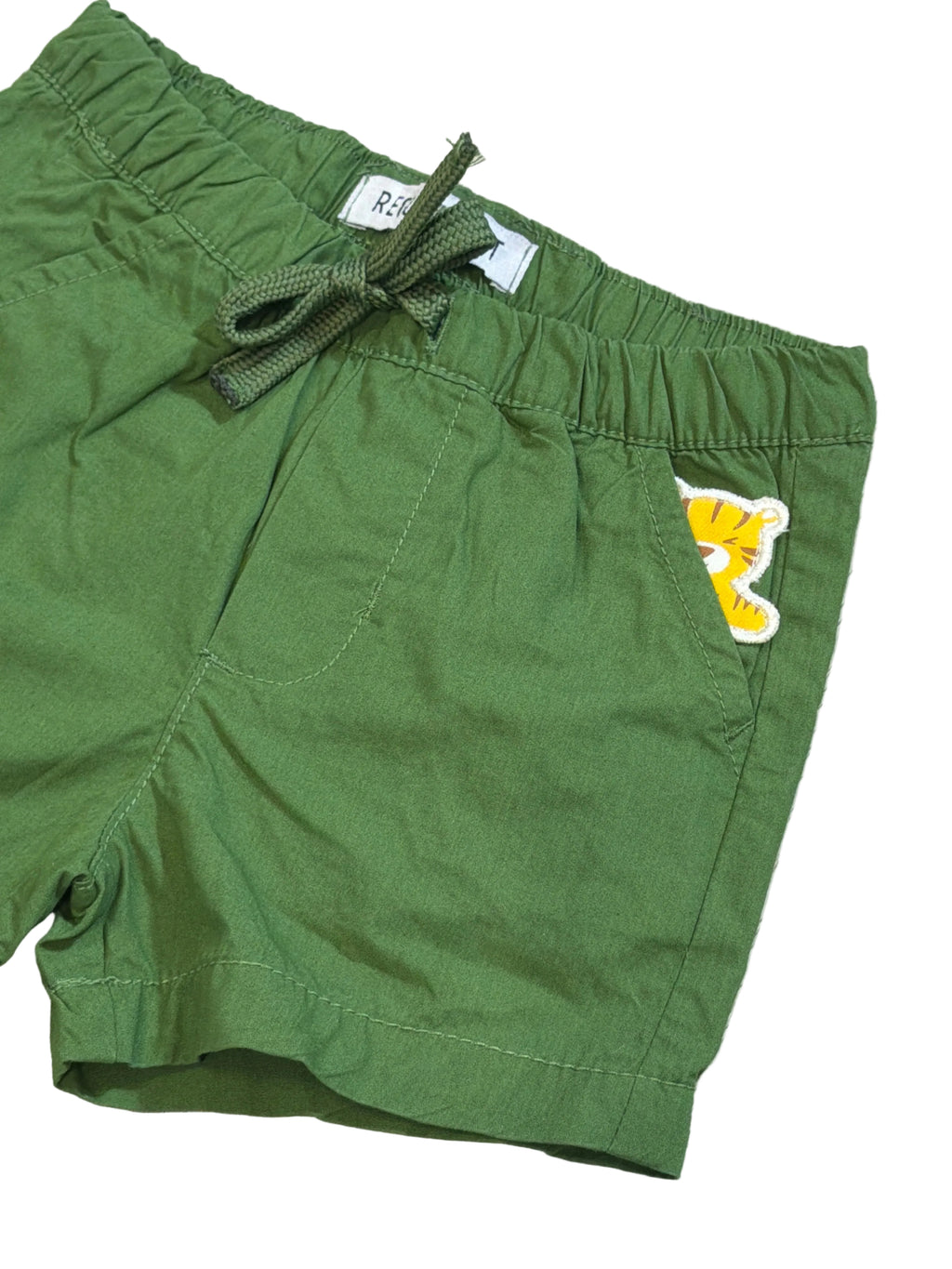 Shorts bambino verde con elastico e coulisse