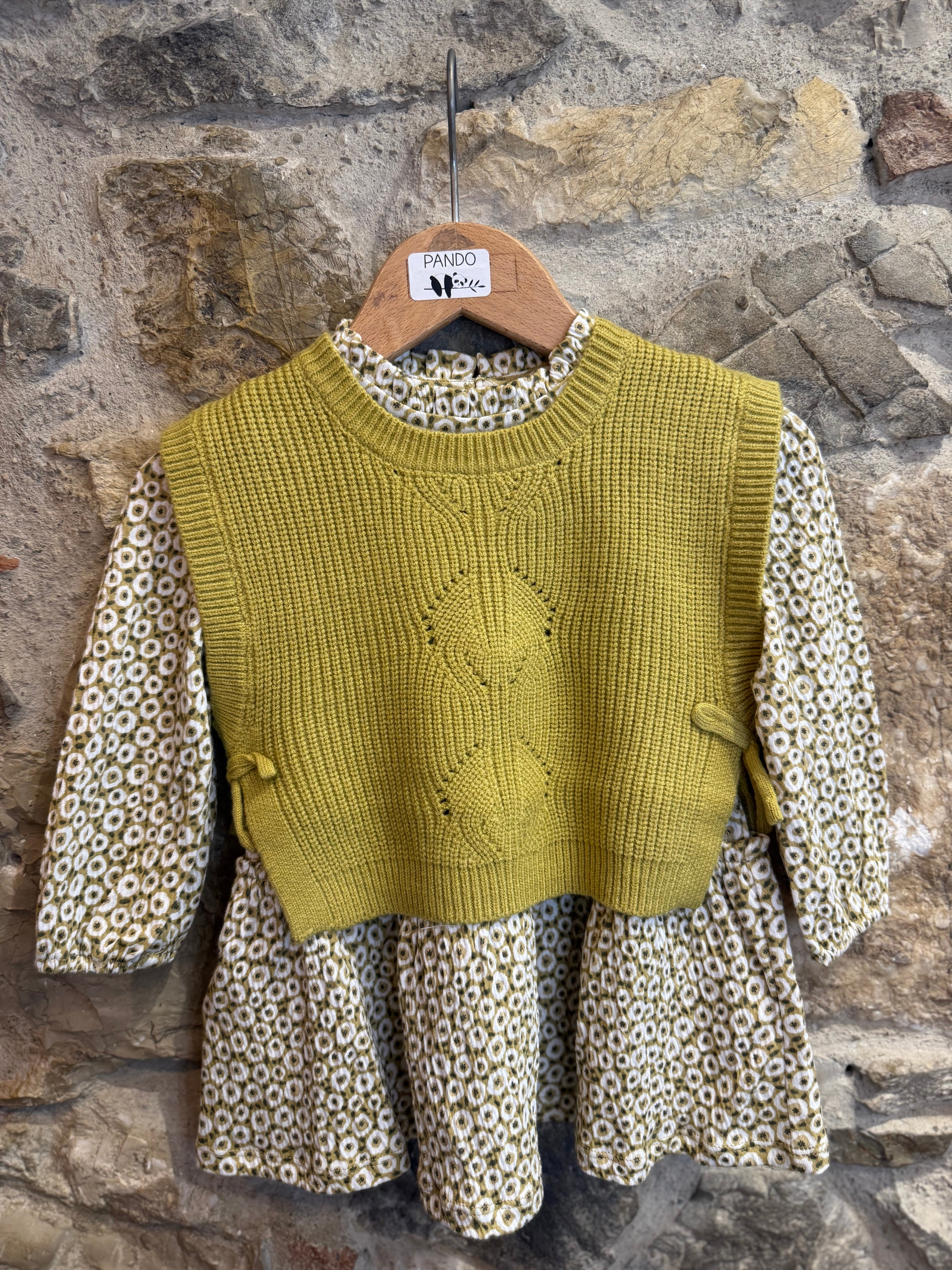 Gilet e vestito