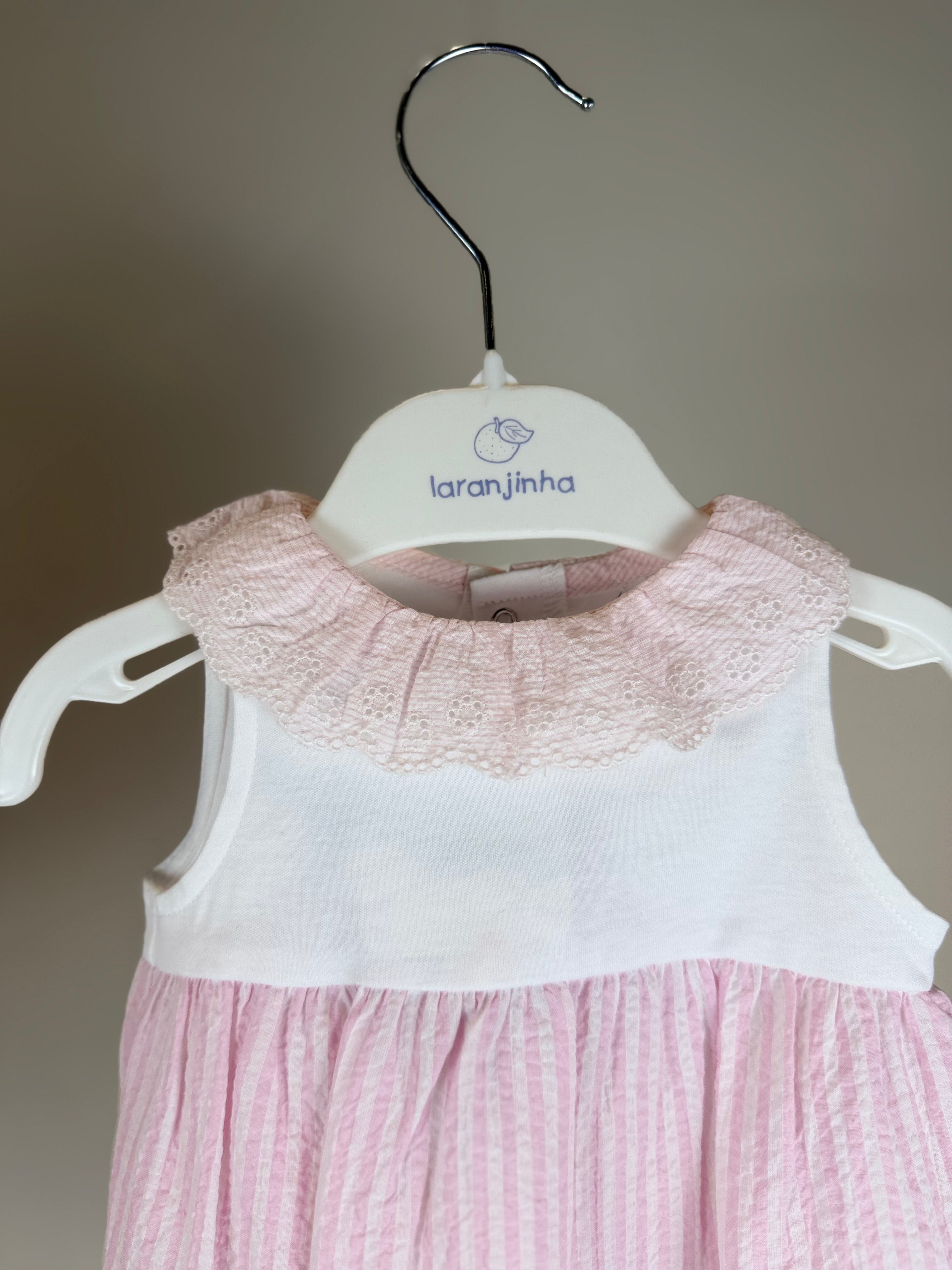 🎀 Pagliaccetto neonato rosa con colletto in pizzo