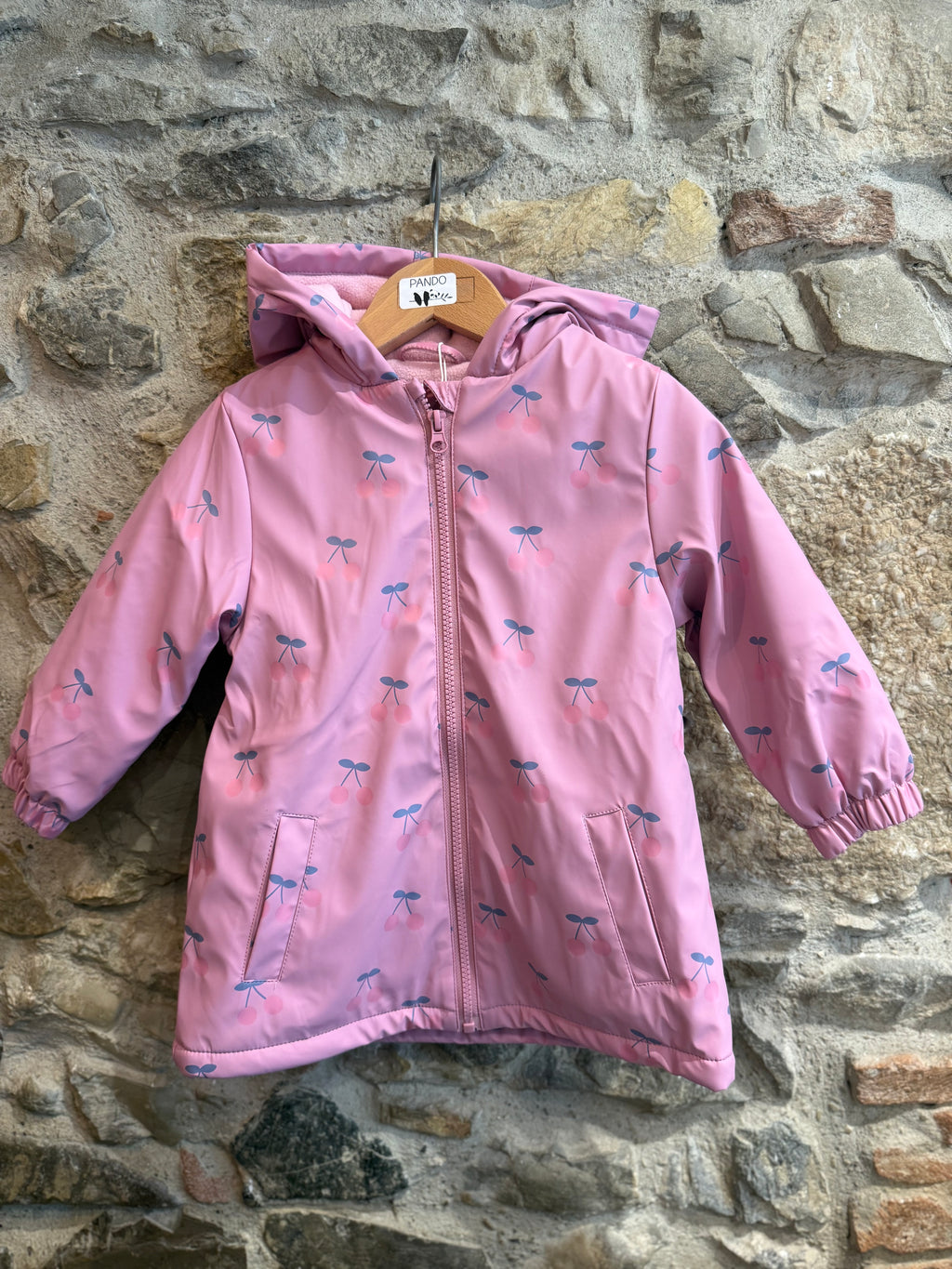 Impermiabile in pile con ciliegie