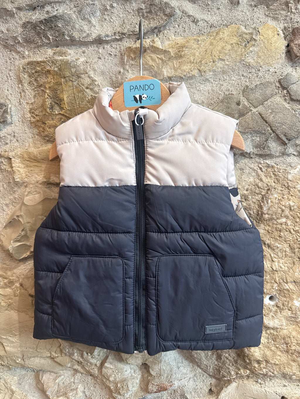 Piumino smanicato cane Reverce