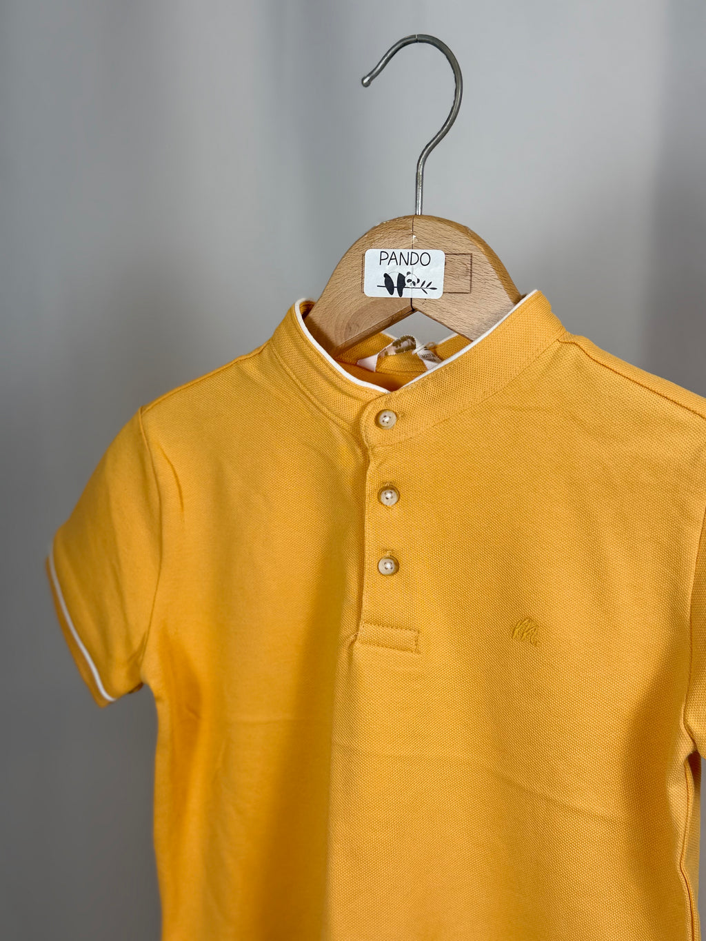 💛 Polo Bambino Gialla con Colletto Coreano