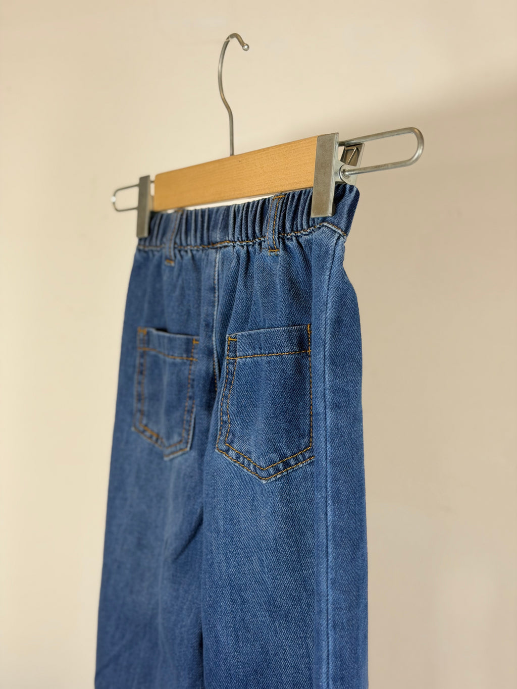 💙 Jeans bambina modello ampio