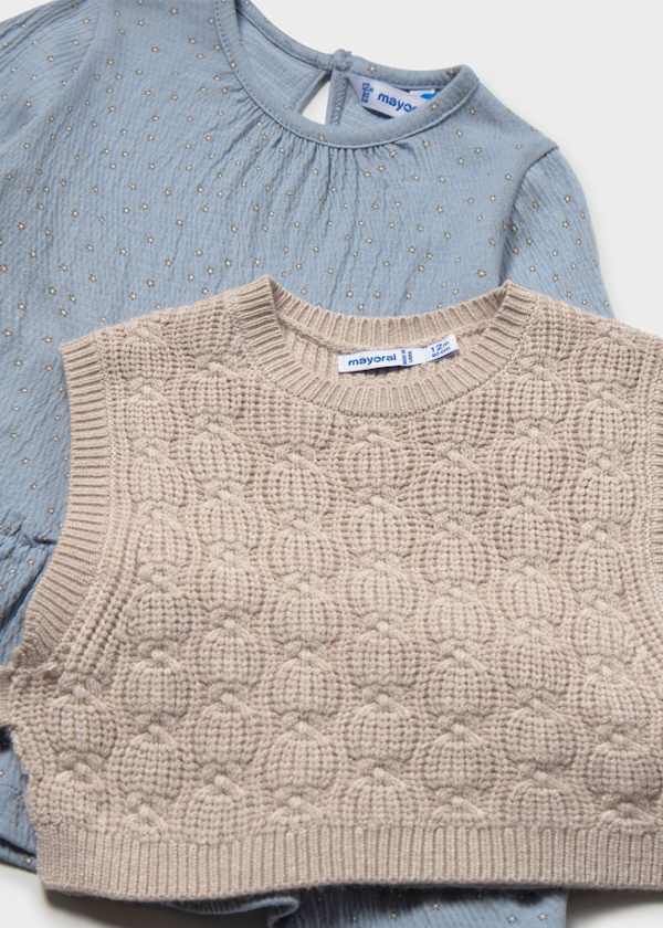 Vestito Azzurro con Gilet in Maglia